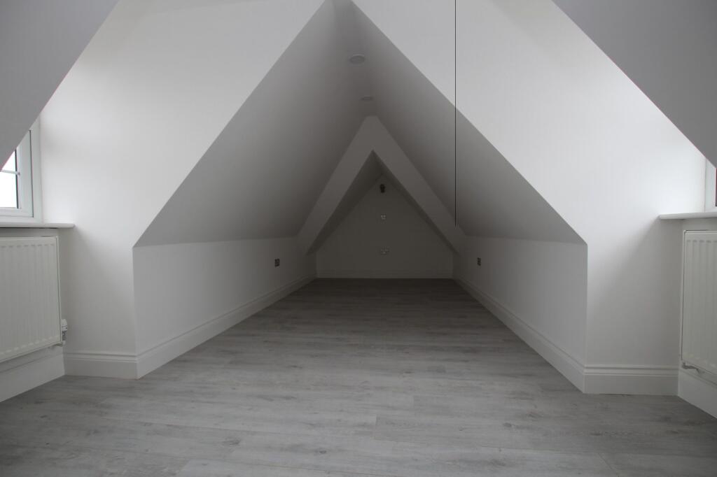 Apartment in Harrow - More