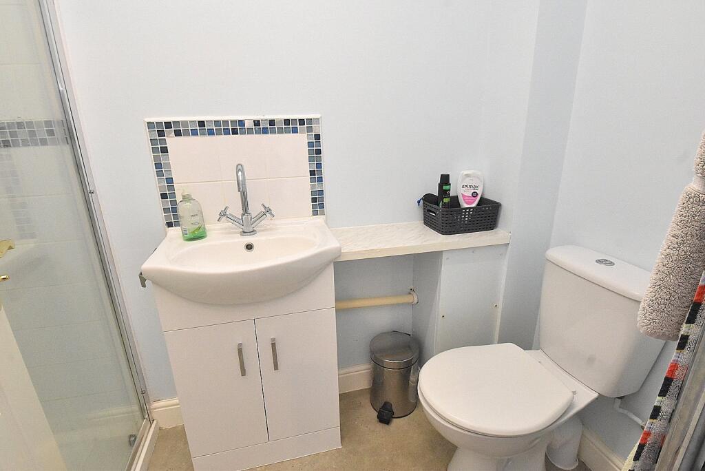 Additional image 10 of Park Road, Henstridge, Templecombe, Somerset, BA8