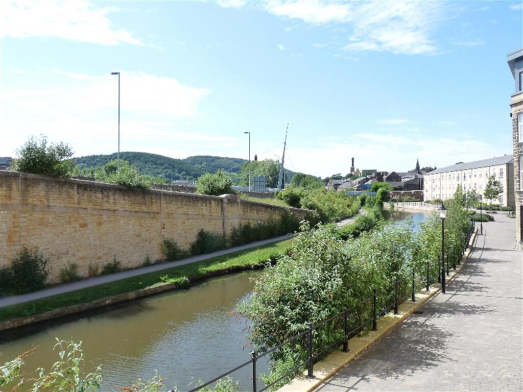 Main image of property: Navigation Quay, Britannia Wharf , Bingley