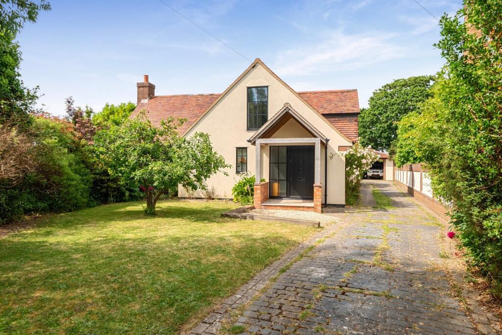 Main image of property: Lime Grove, Hayling Island