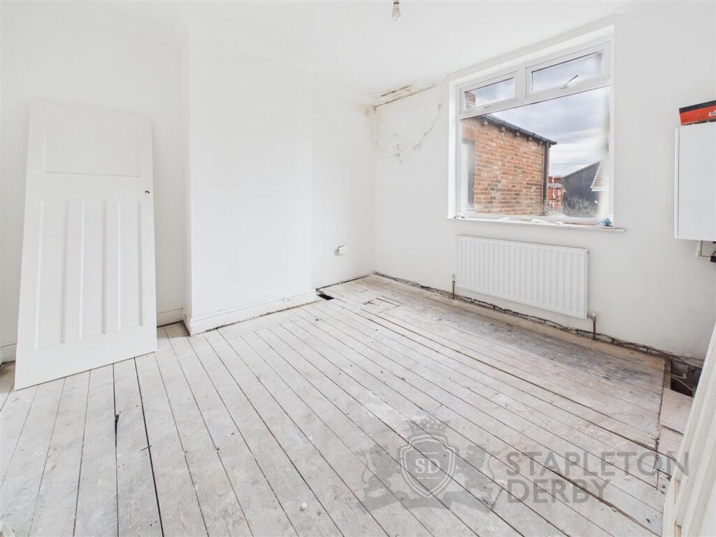 House in St Helens, Liverpool City Region - More