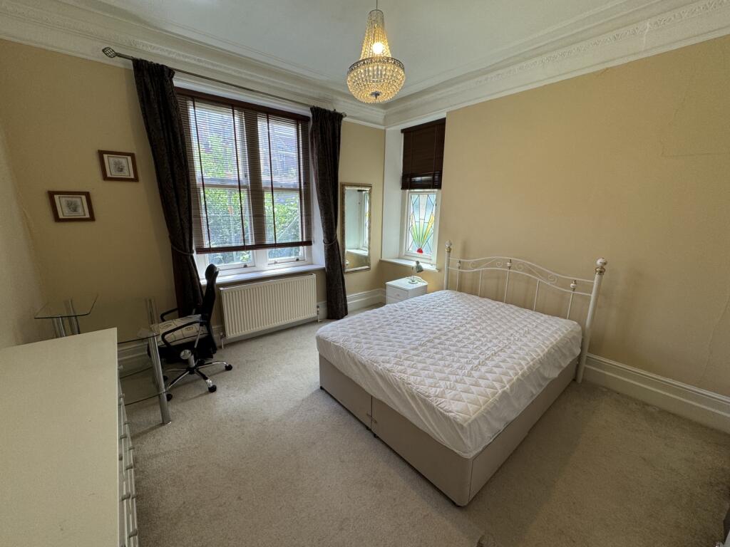 2 bedroom ground floor flat for rent