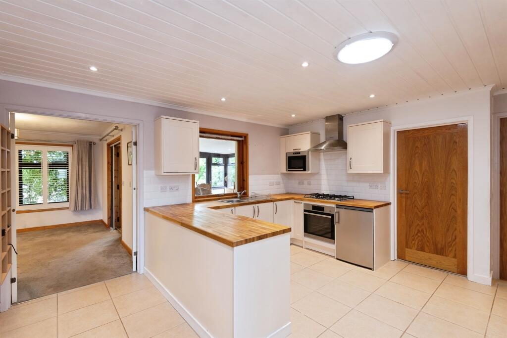 Ashill, Cullompton photo 2