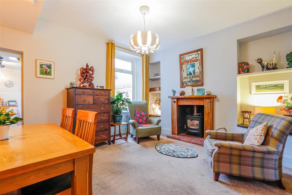 Minffrwd Road, Pencoed, Bridgend photo 4