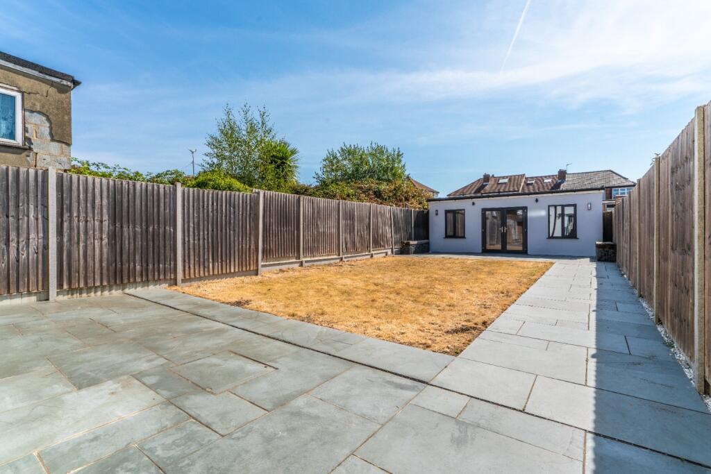 House in London - View 4
