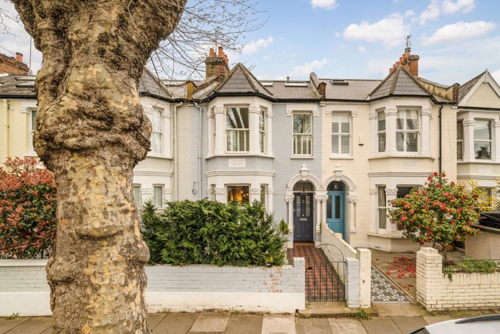 Main image of property: Sutton Lane South, Chiswick