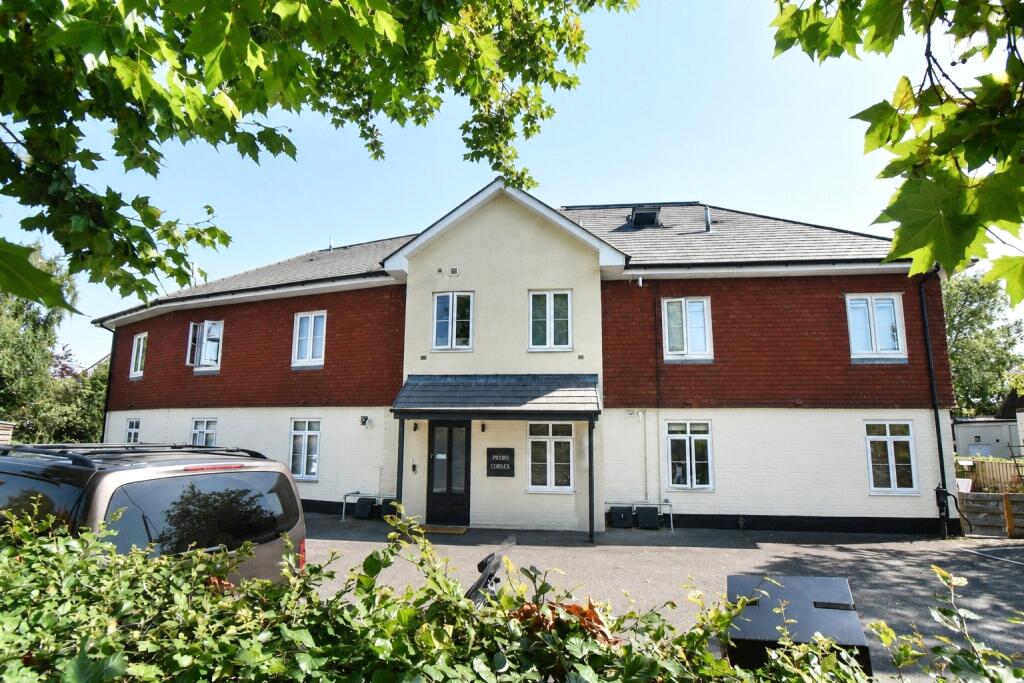 Main image of property: Dunleys Hill, North Warnborough, Hook, Hampshire, RG29