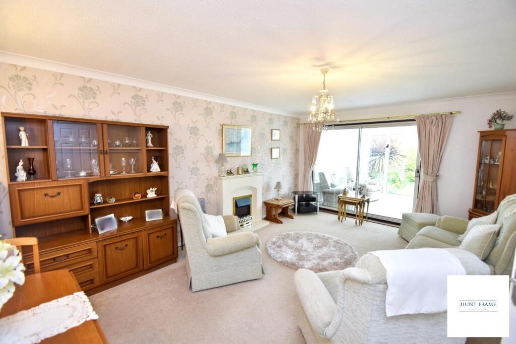 Fleming Close, Eastbourne photo 5