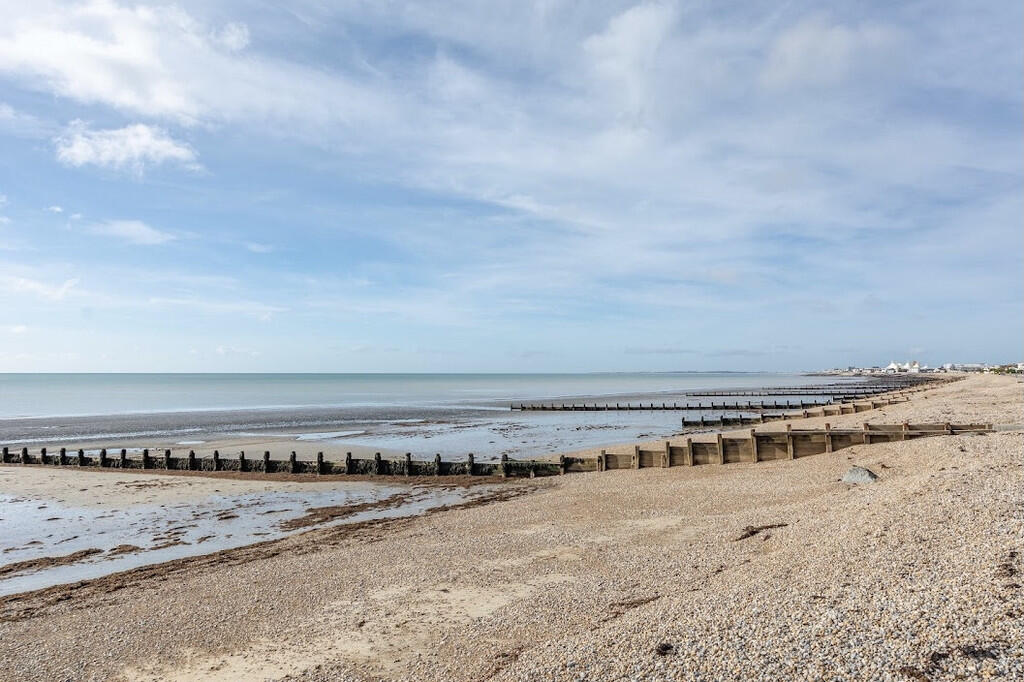 House in Arun, Felpham - View 2
