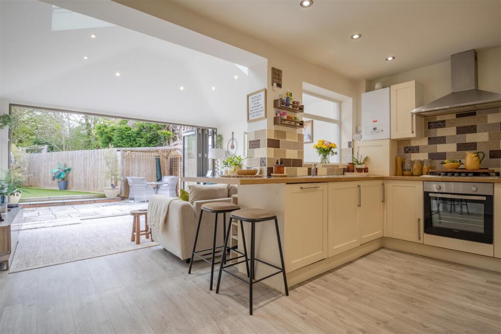 New Street, Cubbington, Leamington Spa - View 3