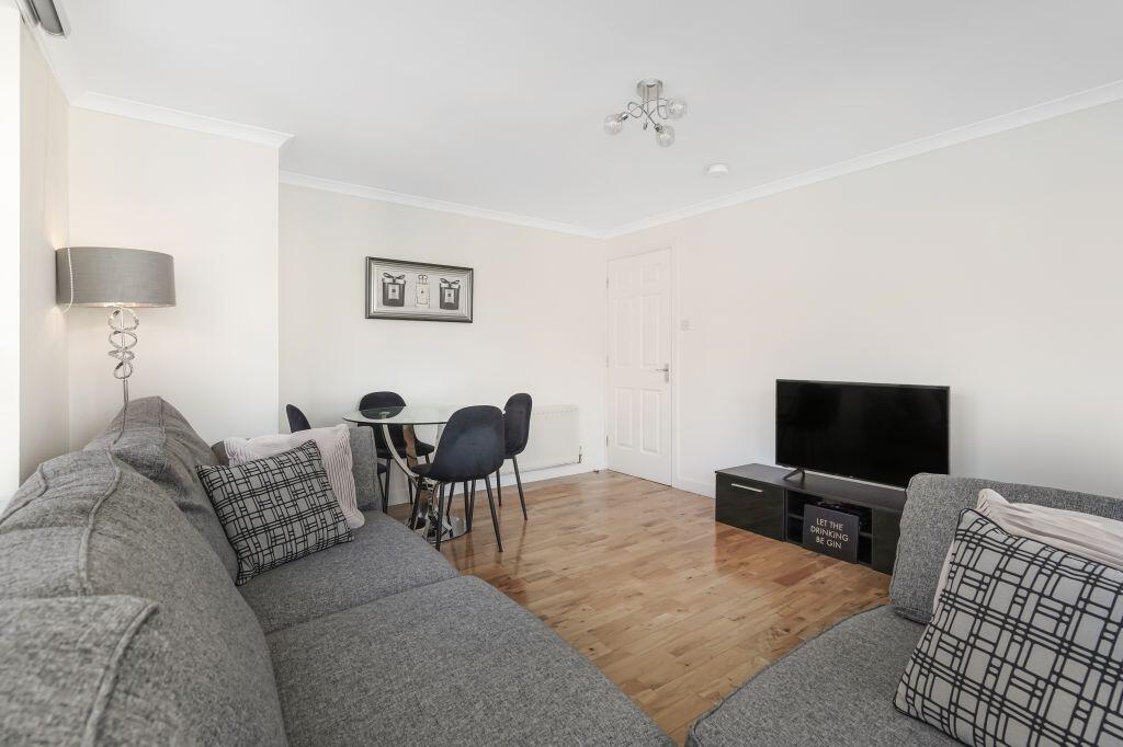 12/9 Stead's Place, Leith, Edinburgh, EH6 5DS - View 4