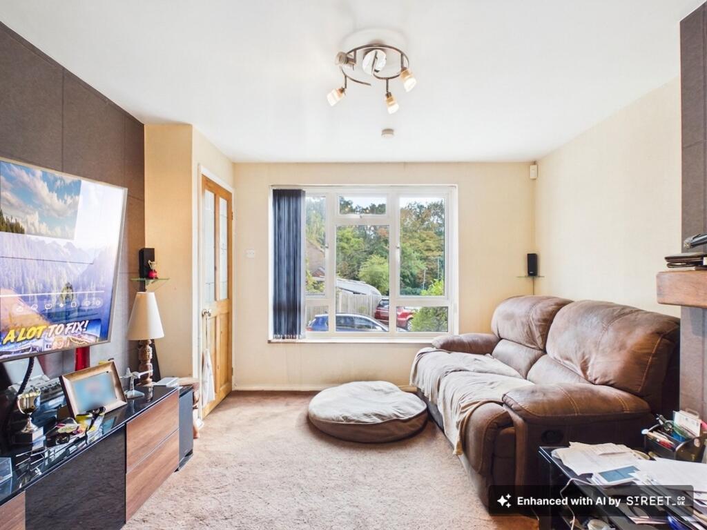 House in Reading - View 5