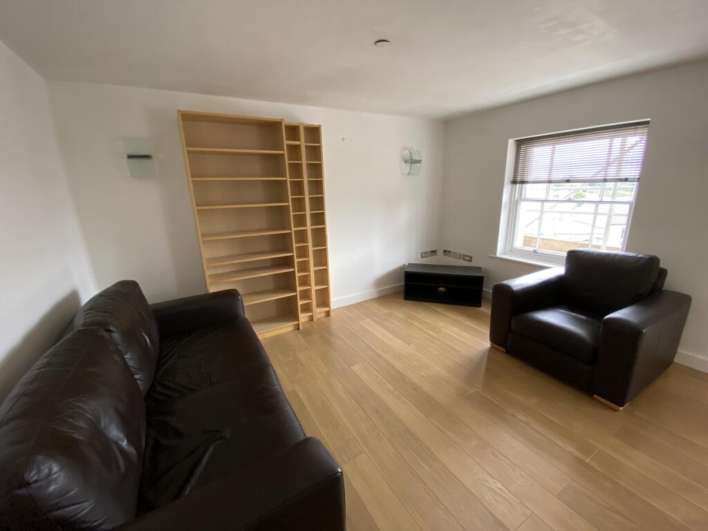 Apartment in Nottingham, The Park - View 4