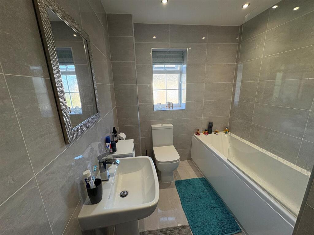 Additional image 23 of Cross Lane, Queensbury, Bradford