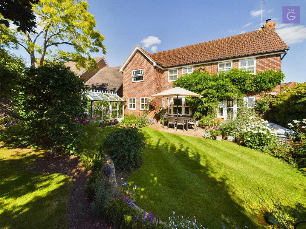 House in Reading, Charvil - View 2