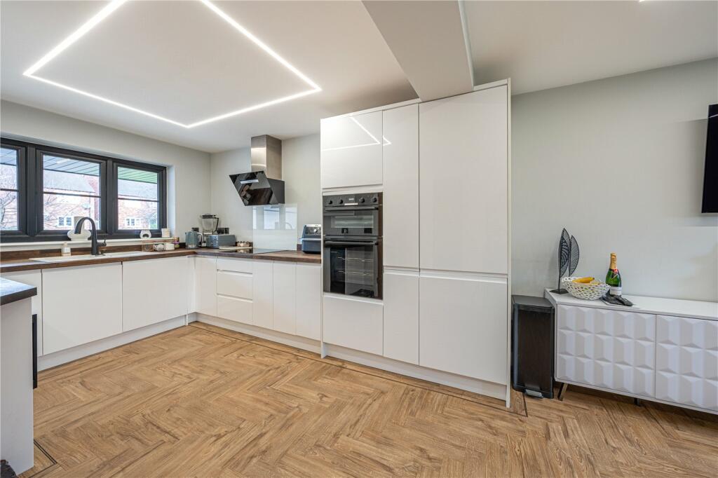 Additional image 8 of Coton Lane, Tamworth, Staffordshire, B79