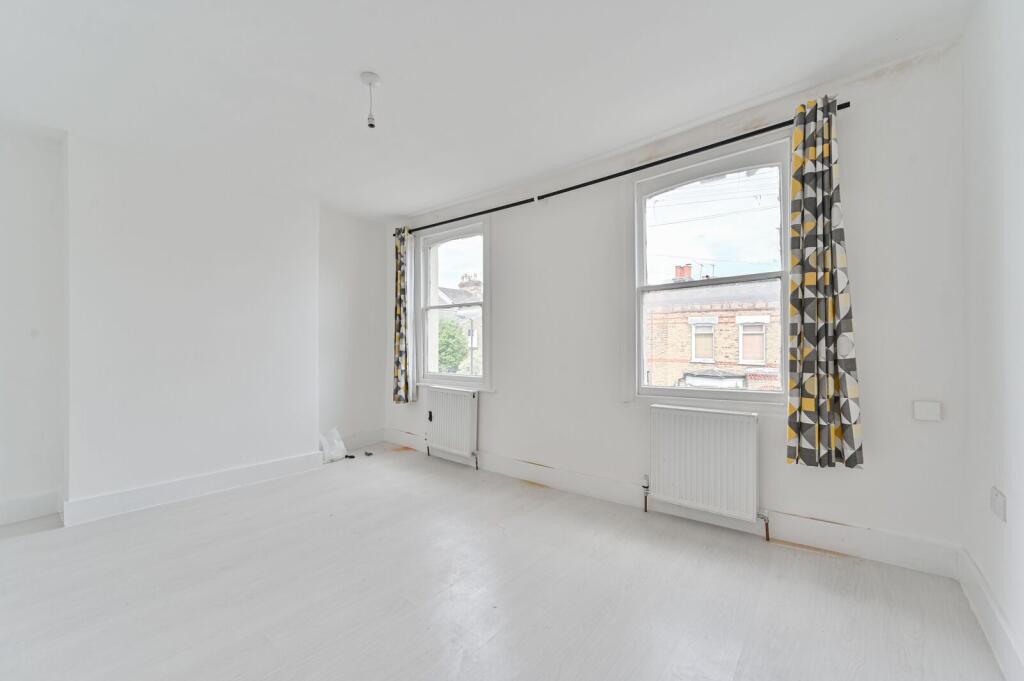 House in London - View 4