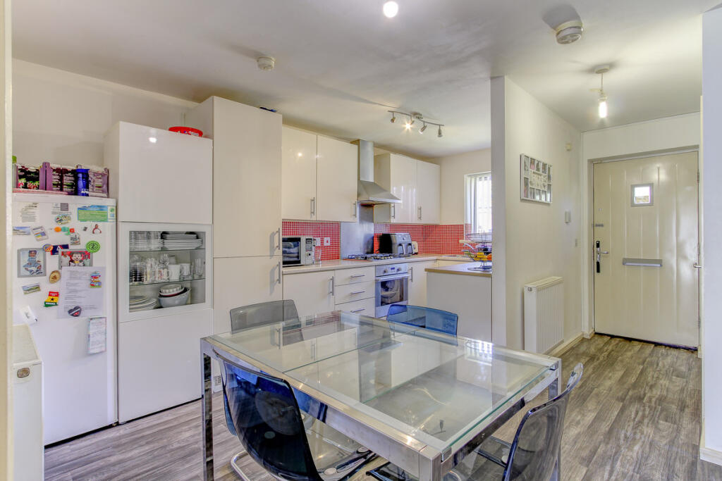Butterton Drive, Manchester, M18 8 photo 4