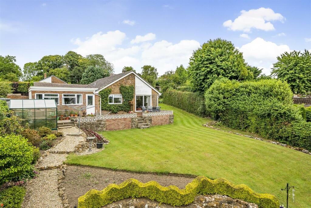 Main image of property: The Heights, Ilminster