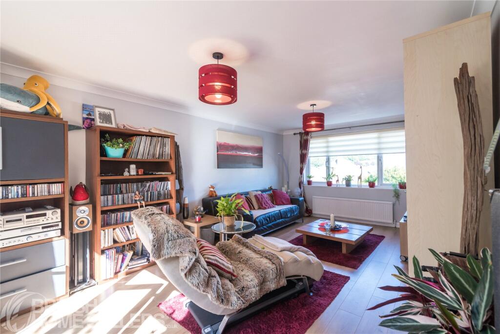 House in Tonbridge - View 4