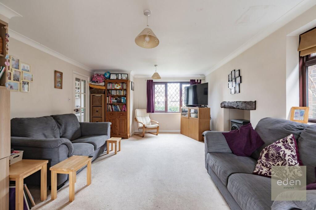House in Tonbridge and Malling, Leybourne - View 5