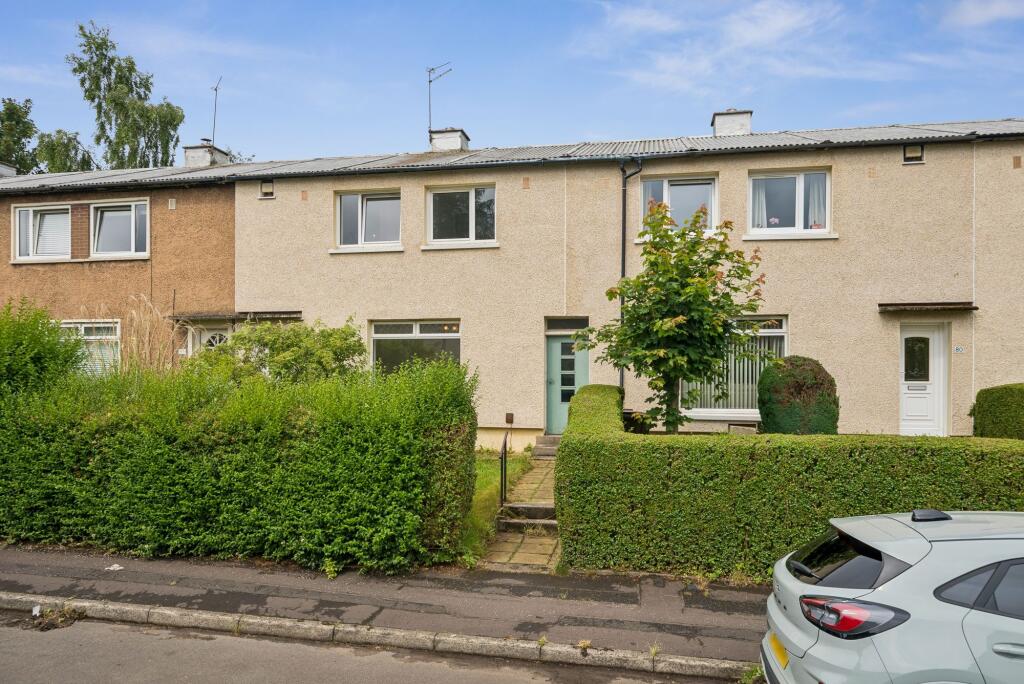 Main image of property: 82 Stoneside Drive, Eastwood, Glasgow, G43 1JD