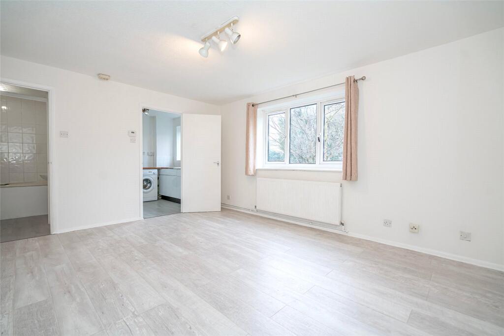 Apartment in London - View 2