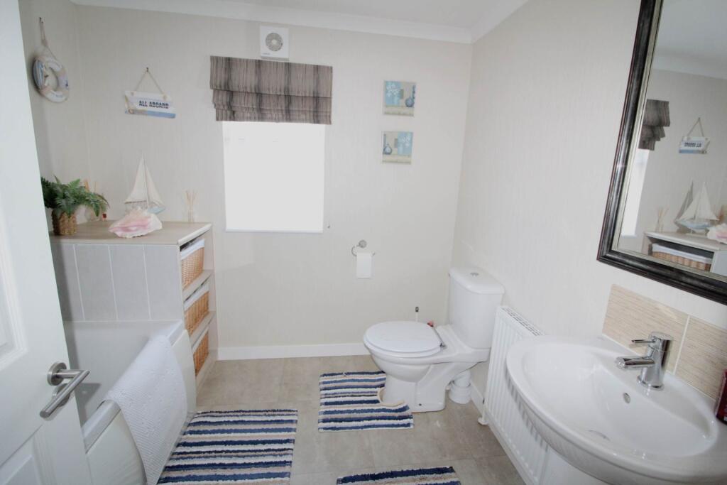 House in Plymouth - View 5