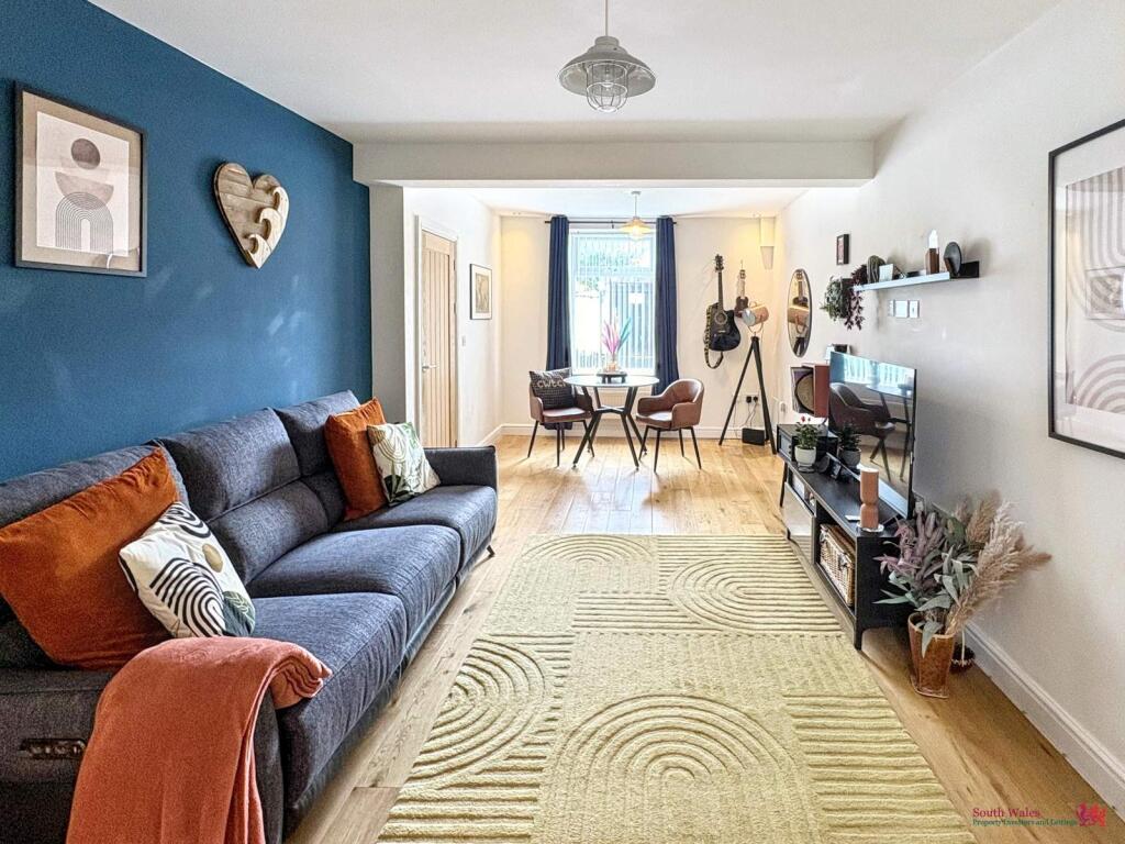 House in Cardiff - More
