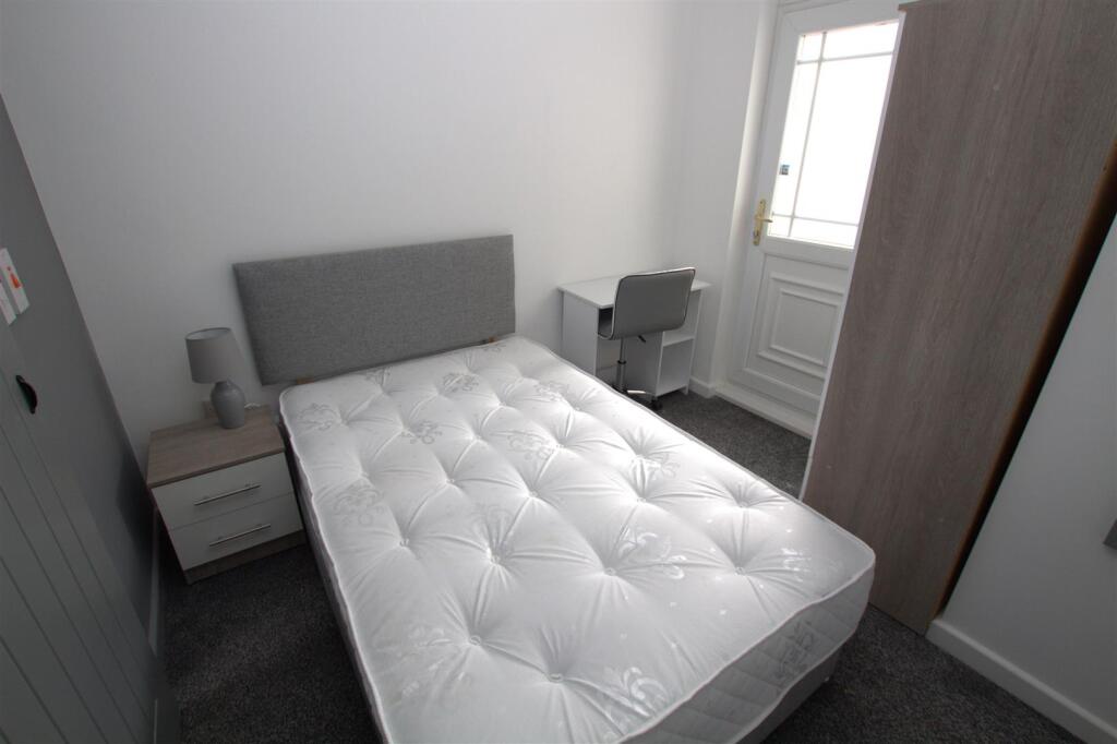 House in Middlesbrough - View 3