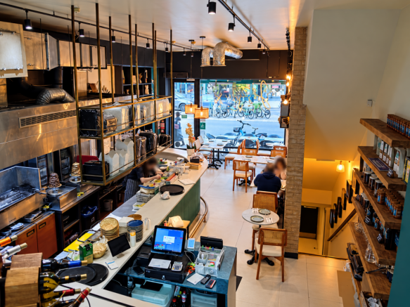 Overhead View of a Cosy Modern Cafe¿