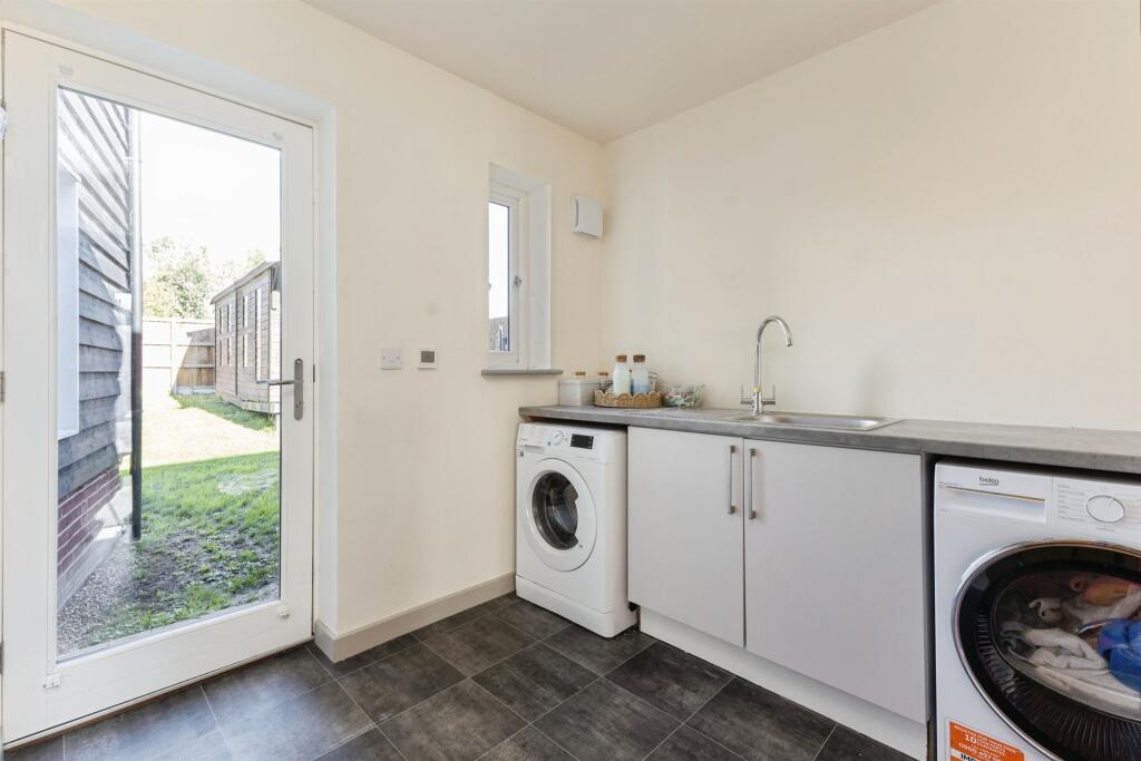 House in Breckland, Caston - View 5