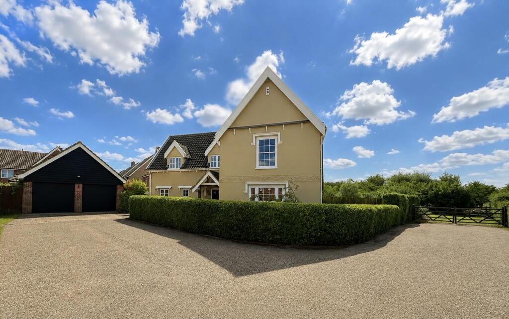 Main image of property: The Paddocks, Stradbroke, Eye