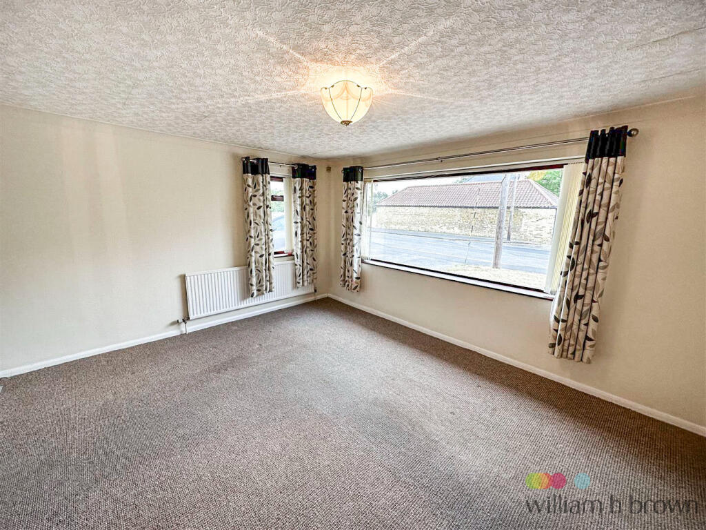 House in West Lindsey, Scothern CP - More