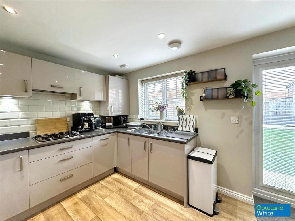 House in Middlesbrough, Hemlington - View 5
