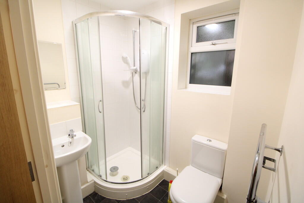 Apartment in Colchester - View 5
