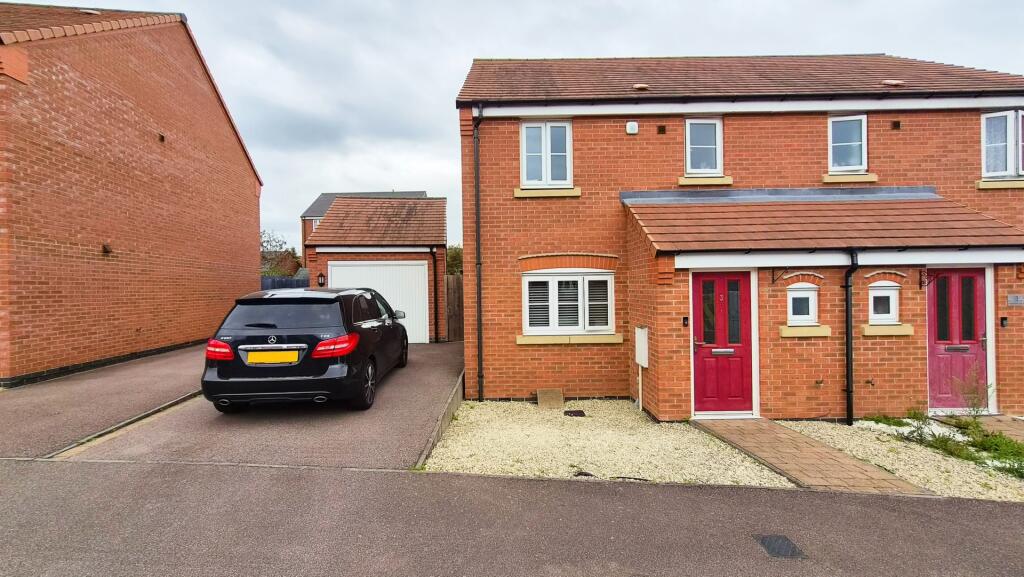 Main image of property: Mansfield Close, Birstall, LE4