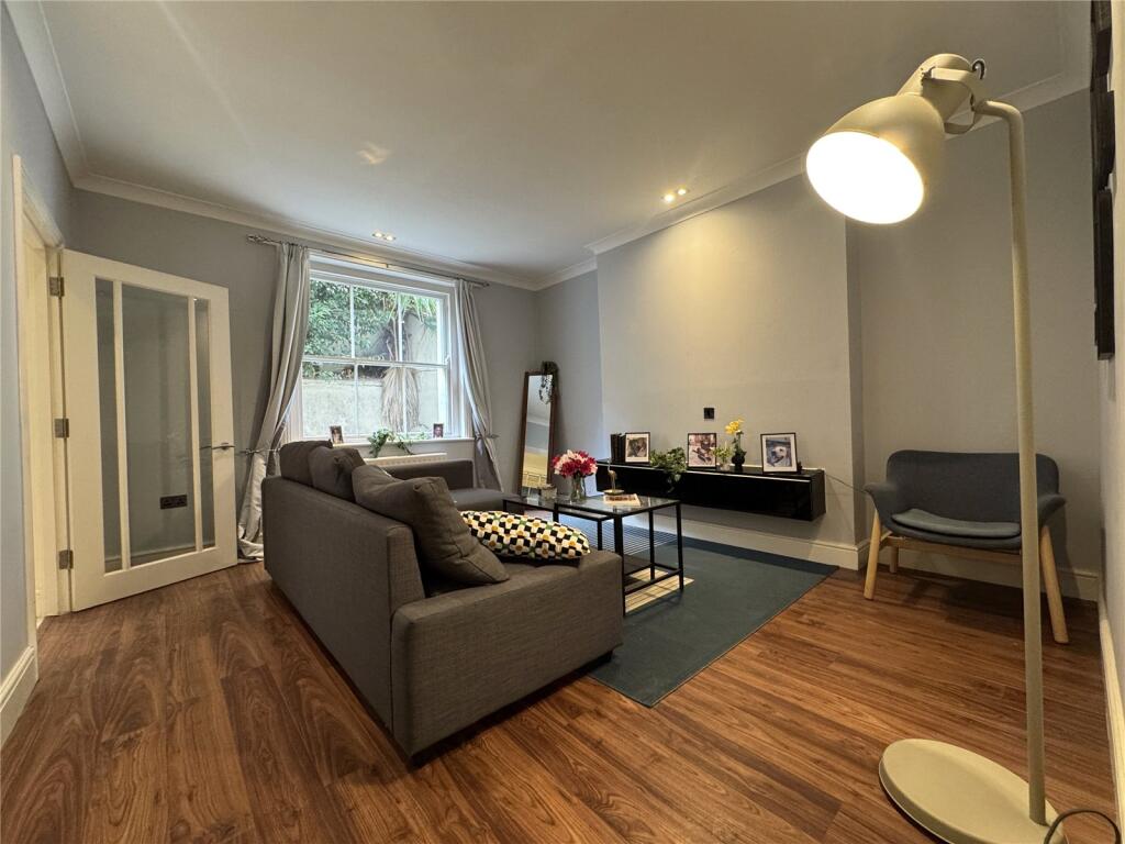 Main image of property: Cambridge Avenue, London, NW6