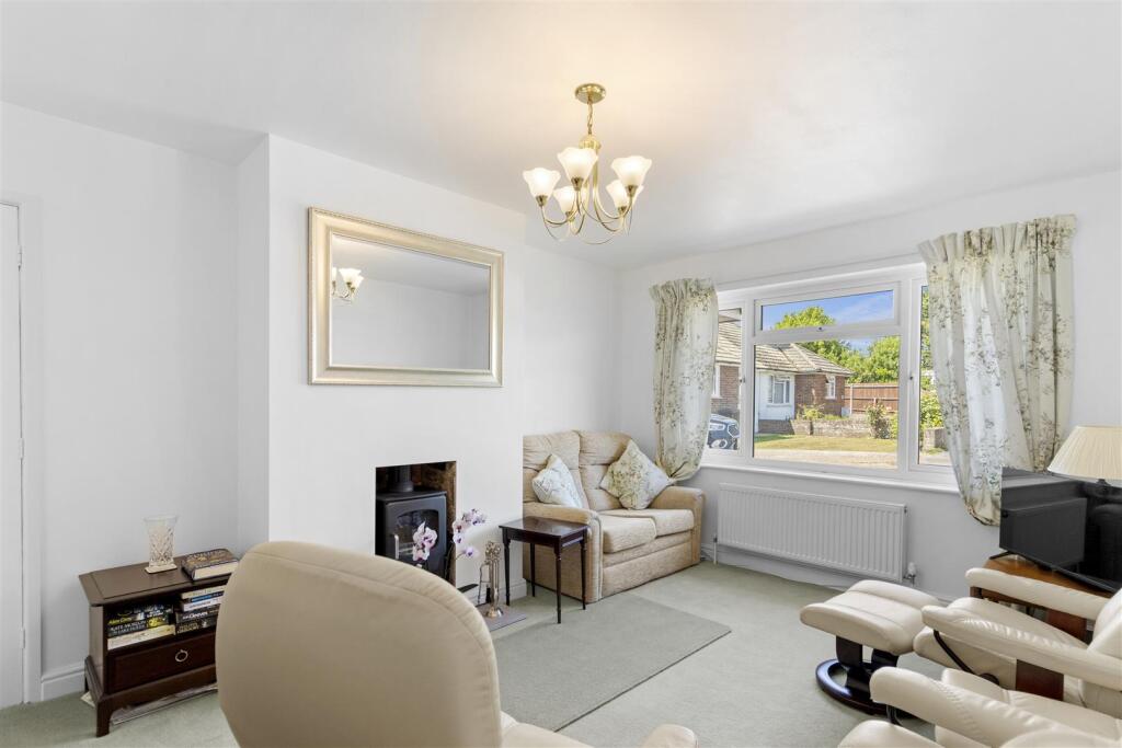 House in Wealden, Hailsham - View 2