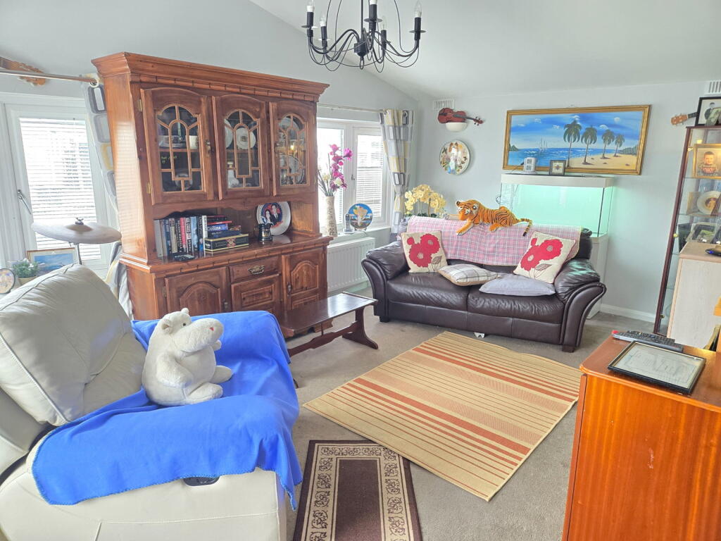 House in East Lindsey, Chapel St. Leonards - View 3