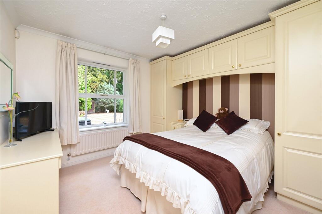 House in Guildford - More