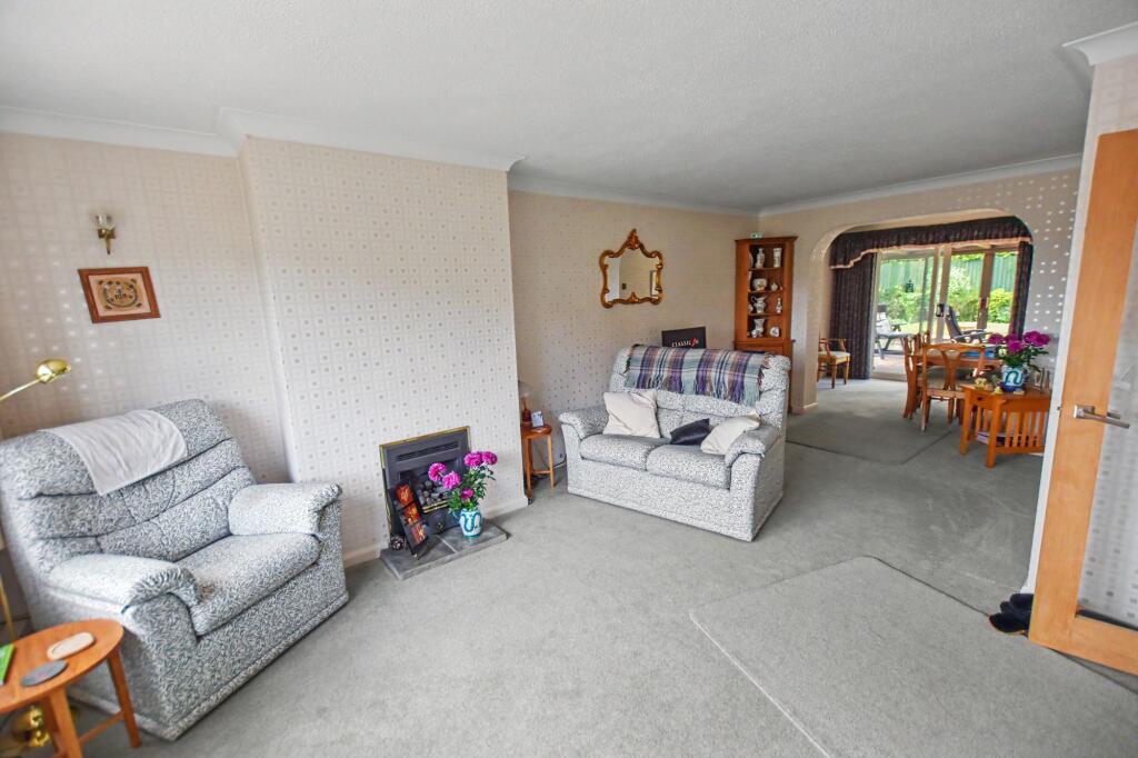 Cedar Road, Stamford, PE9 photo 4