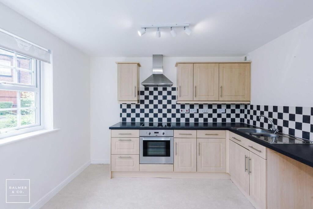 Redfield Croft, Leigh, WN7 photo 3
