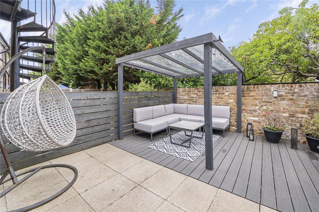 Apartment in London, New Malden - View 4