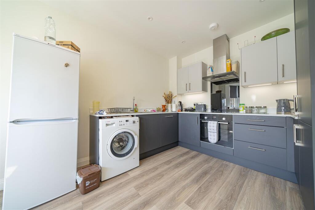 House in Dorchester - View 5