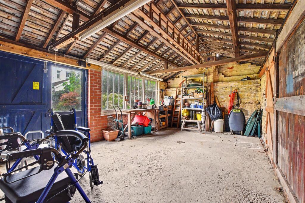 House in North Devon, Barnstaple - More