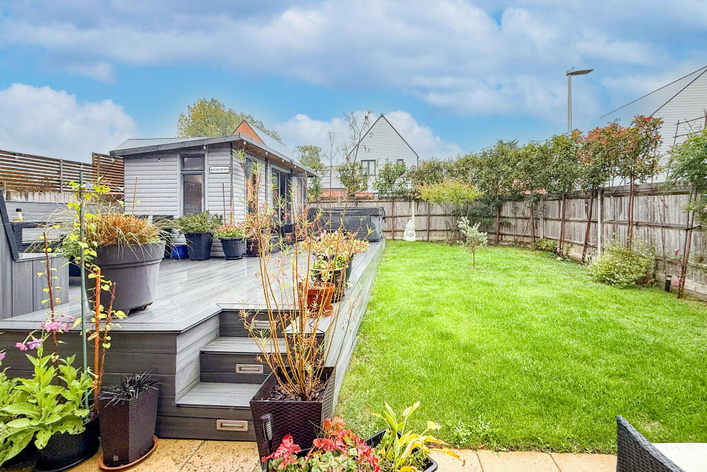 House in Brighton - View 3