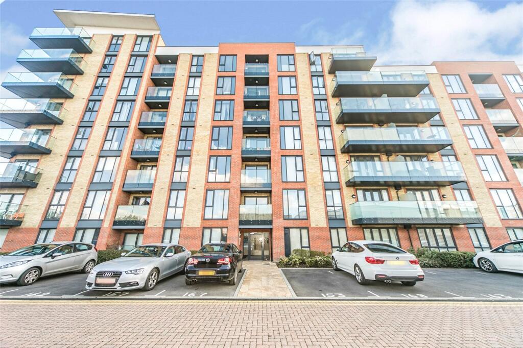 Main image of property: Oscar Wilde Road, Reading, Berkshire