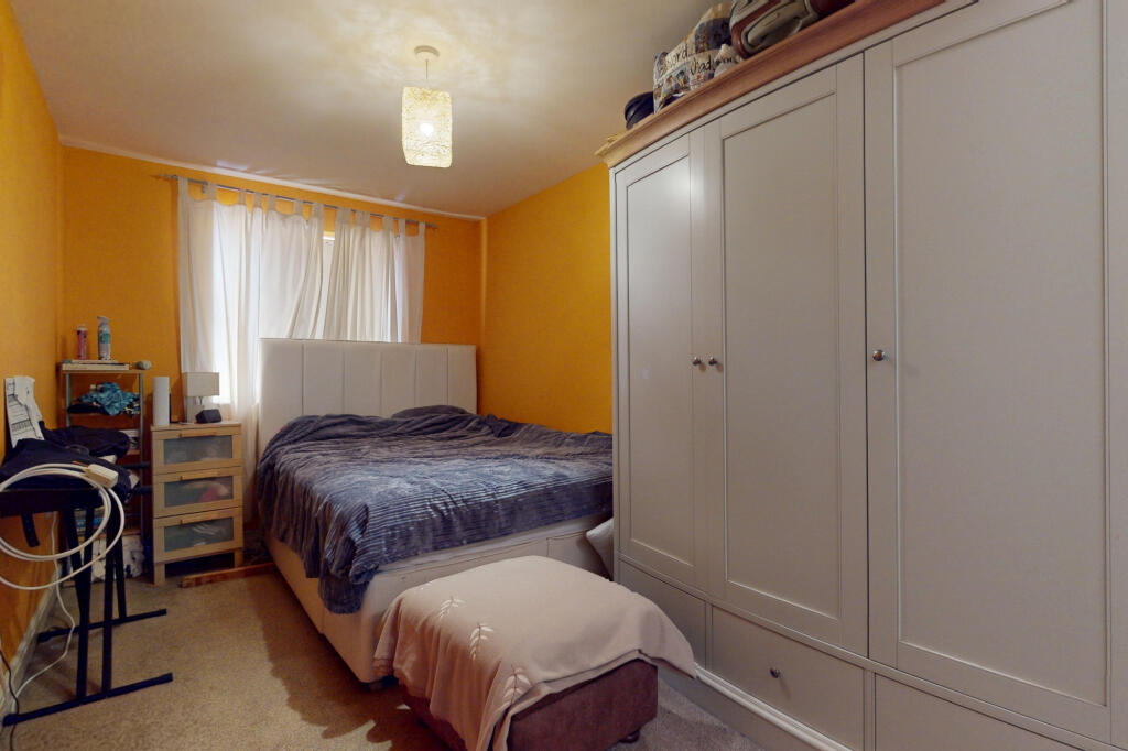 Apartment in Tonbridge - View 5