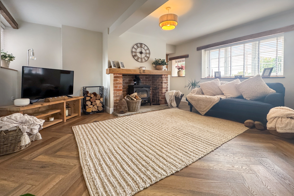 House in Wolverhampton, Shropshire - View 4